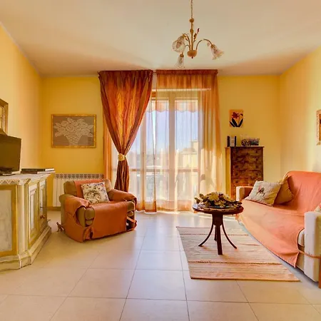 Shanty Apartment Lucca